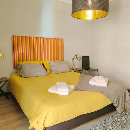 De Do Conde Com Vista A Mar Апартаменты